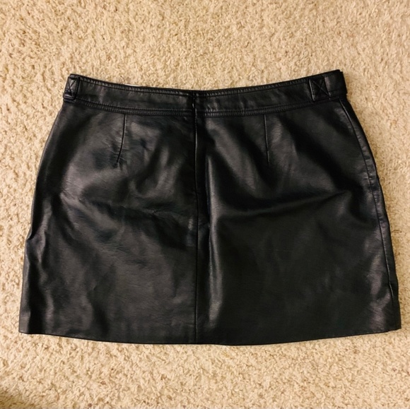 Leather skirt - Picture 3 of 4